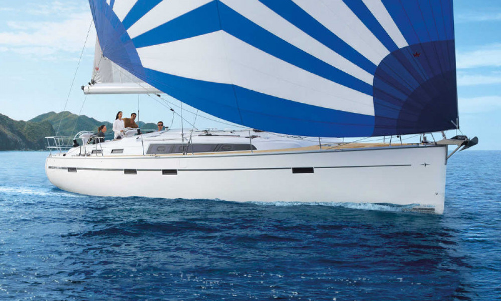 Buying a Luxury Boat